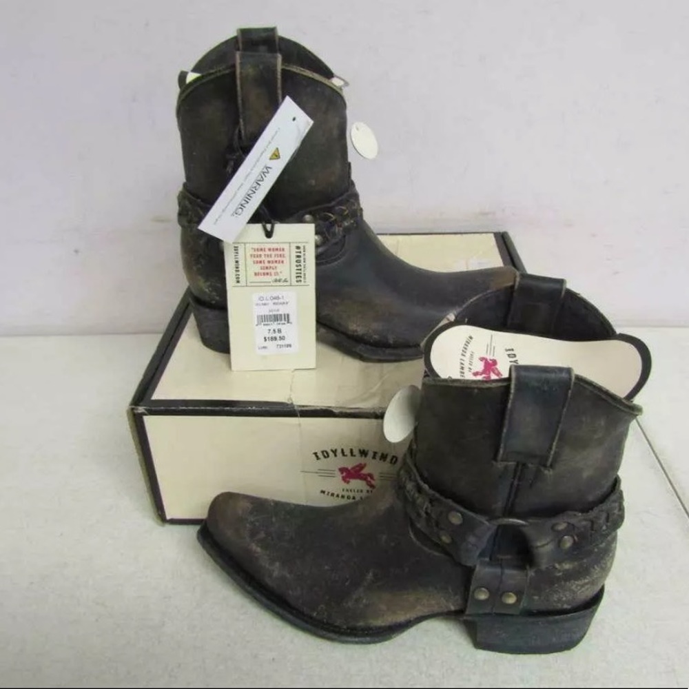 Idyllwind Rocker Western Ankle Boots